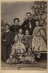 W. R. Mazura: Rodinný portrét, vizitka, kolem 1870 