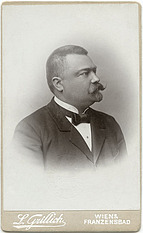  L. Grillich: MUDr. Ludvík Komrs, kolem 1901, vizitka 